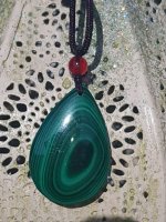 (Bild für) Malachit Kette - Unikat - 3x 2,5 cm Anhänger
