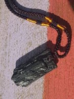 (Bild für) Turmalin roh - Kette - Anhänger 4x 2 cm