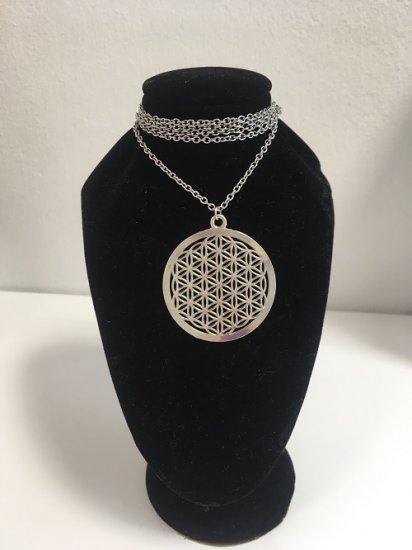 Halskette mit Anhänger "Blume des Lebens", ø 4 cm, Edelstahl - zum Schließen ins Bild klicken